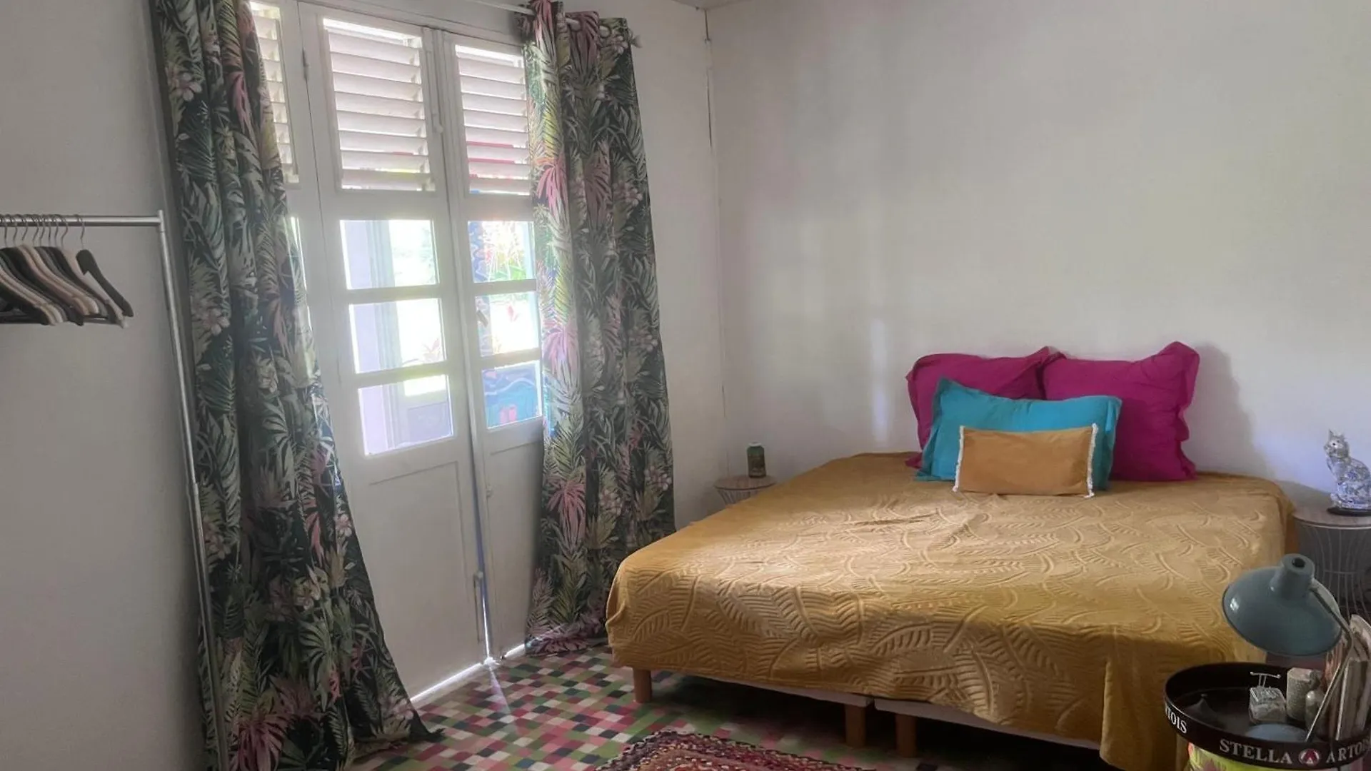 Δωμάτια σε οικογενειακή κατοικία Wonderland Rooms Petit-Bourg Γουαδελούπη